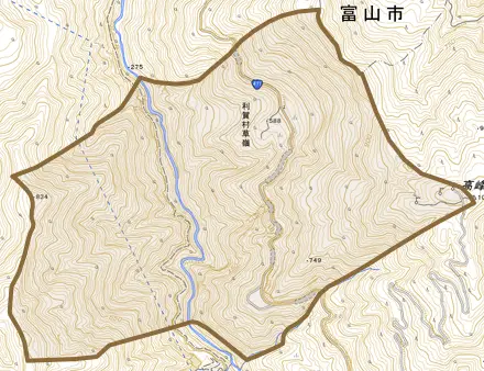 利賀村草嶺とその周辺の地図。町の範囲を重ねている