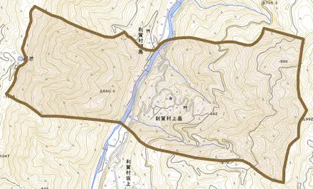 利賀村上畠とその周辺の地図。町の範囲を重ねている