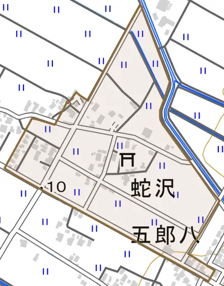 蛇沢とその周辺の地図。町の範囲を重ねている
