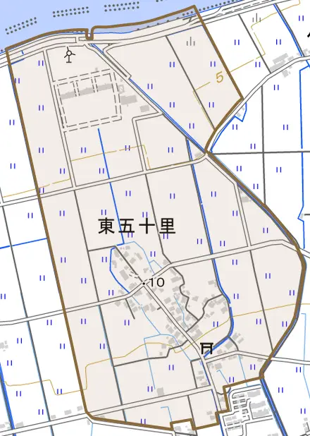 東五十里とその周辺の地図。町の範囲を重ねている
