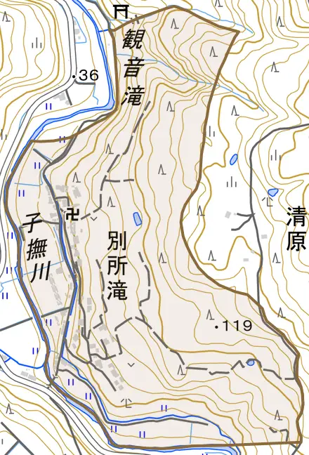 別所滝とその周辺の地図。町の範囲を重ねている