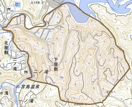 下屋敷とその周辺の地図。町の範囲を重ねている