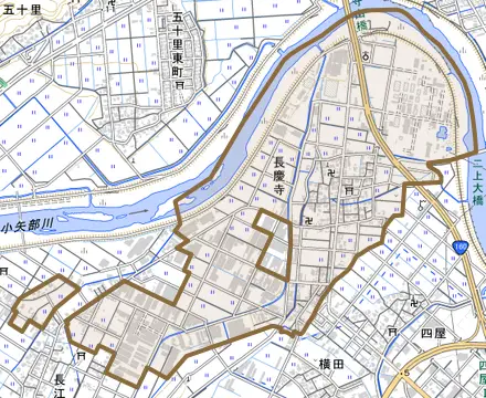長慶寺とその周辺の地図。町の範囲を重ねている