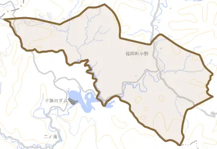 福岡町小野とその周辺の地図。町の範囲を重ねている