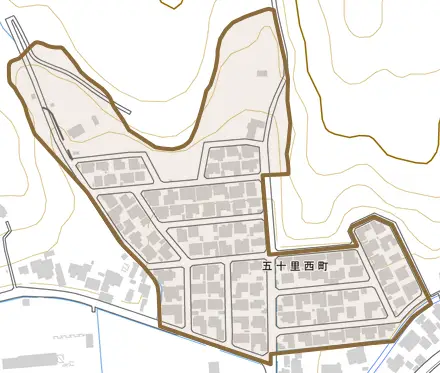 五十里西町とその周辺の地図。町の範囲を重ねている