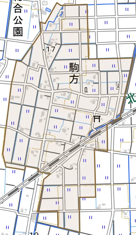 駒方とその周辺の地図。町の範囲を重ねている