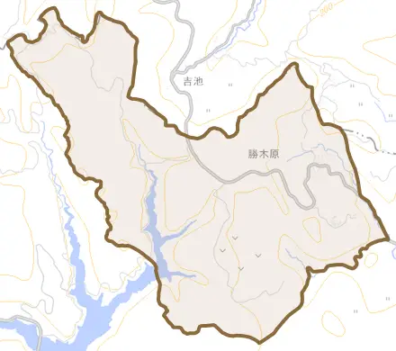 勝木原とその周辺の地図。町の範囲を重ねている