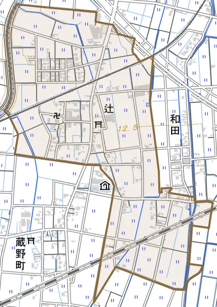 辻とその周辺の地図。町の範囲を重ねている