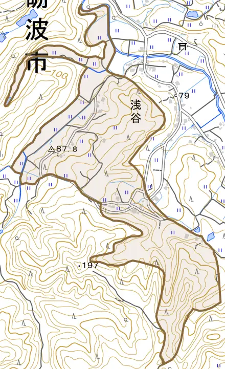 浅谷とその周辺の地図。町の範囲を重ねている