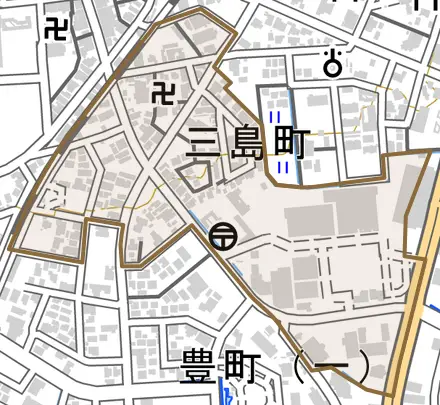 三島町とその周辺の地図。町の範囲を重ねている