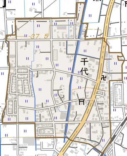 千代とその周辺の地図。町の範囲を重ねている