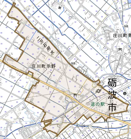 庄川町示野とその周辺の地図。町の範囲を重ねている