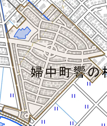 婦中町響の杜とその周辺の地図。町の範囲を重ねている