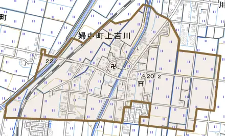 婦中町上吉川とその周辺の地図。町の範囲を重ねている