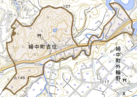 婦中町吉住とその周辺の地図。町の範囲を重ねている