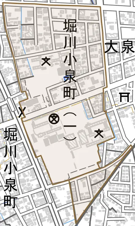 堀川小泉町とその周辺の地図。町の範囲を重ねている