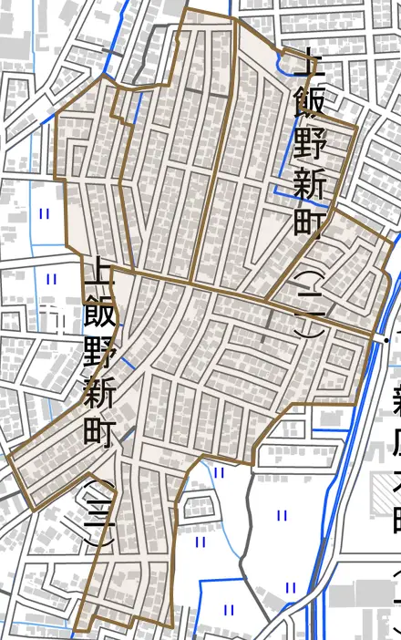 上飯野新町とその周辺の地図。町の範囲を重ねている