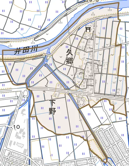 久郷とその周辺の地図。町の範囲を重ねている