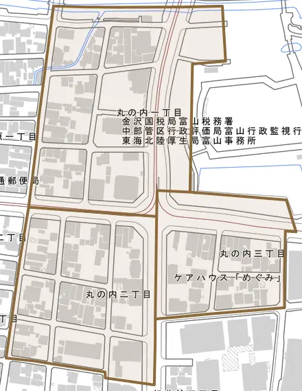 丸の内とその周辺の地図。町の範囲を重ねている