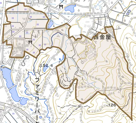 西金屋とその周辺の地図。町の範囲を重ねている