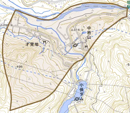 才覚地とその周辺の地図。町の範囲を重ねている