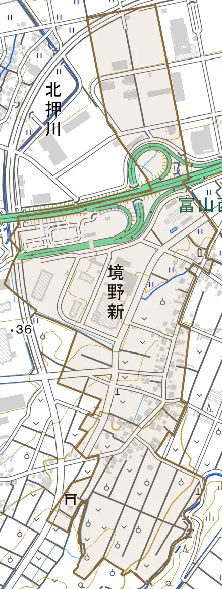 境野新とその周辺の地図。町の範囲を重ねている