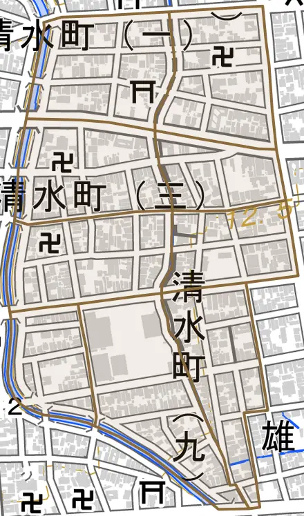 清水町とその周辺の地図。町の範囲を重ねている
