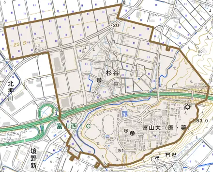 杉谷とその周辺の地図。町の範囲を重ねている