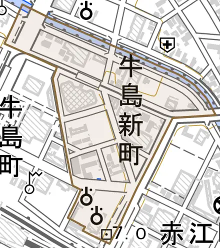 牛島新町とその周辺の地図。町の範囲を重ねている