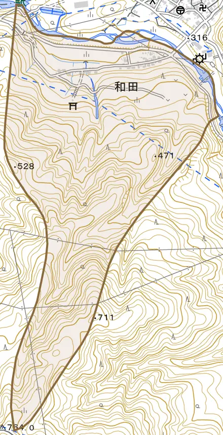 和田とその周辺の地図。町の範囲を重ねている