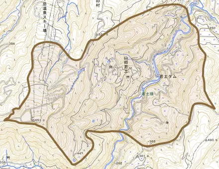 山田若土とその周辺の地図。町の範囲を重ねている
