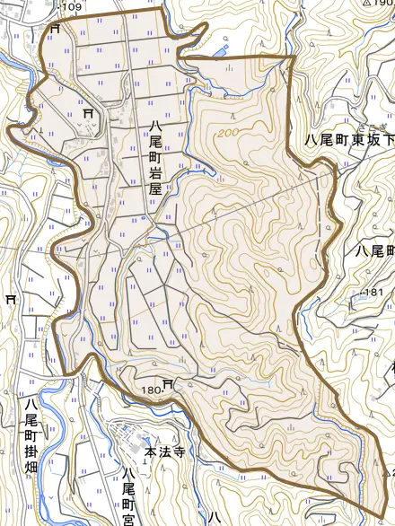 八尾町岩屋とその周辺の地図。町の範囲を重ねている