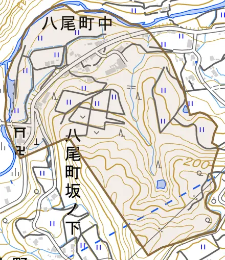 八尾町中とその周辺の地図。町の範囲を重ねている