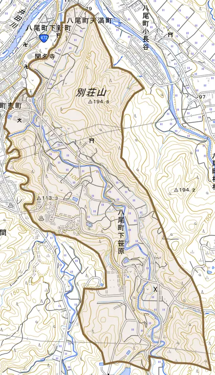 八尾町下笹原とその周辺の地図。町の範囲を重ねている