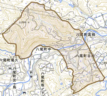 八尾町高橋とその周辺の地図。町の範囲を重ねている