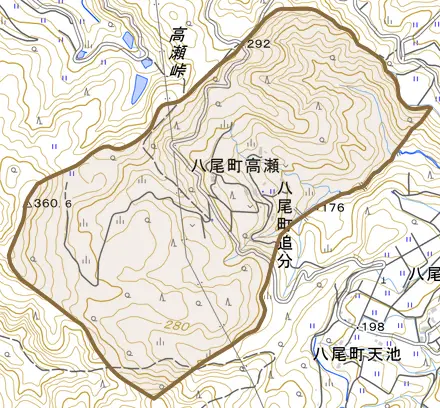 八尾町高瀬とその周辺の地図。町の範囲を重ねている