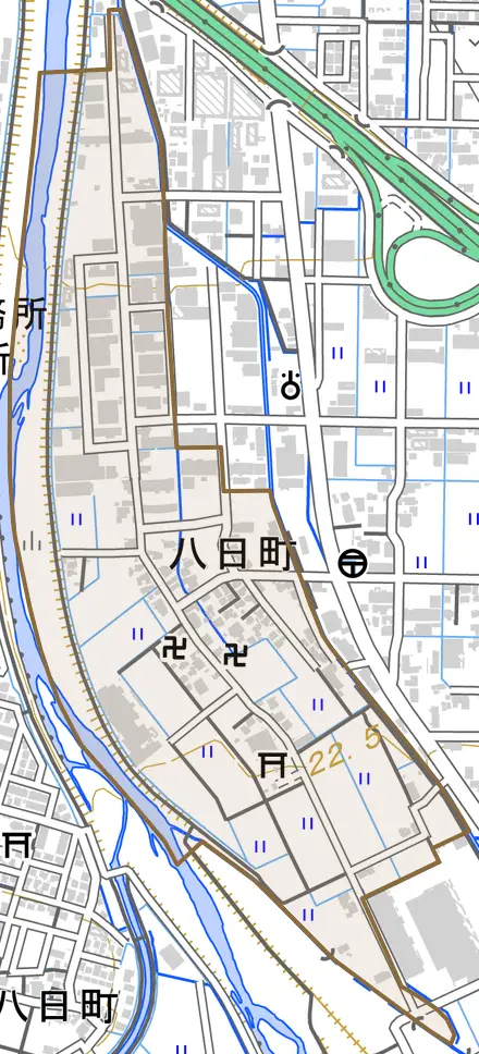 八日町とその周辺の地図。町の範囲を重ねている