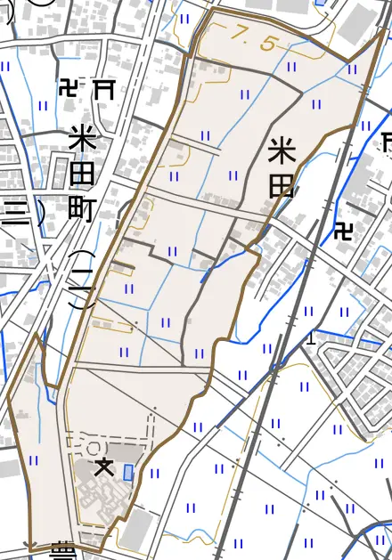 米田とその周辺の地図。町の範囲を重ねている