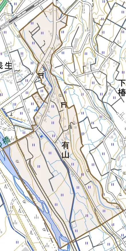 有山とその周辺の地図。町の範囲を重ねている