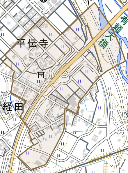 平伝寺とその周辺の地図。町の範囲を重ねている