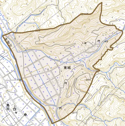 東城とその周辺の地図。町の範囲を重ねている