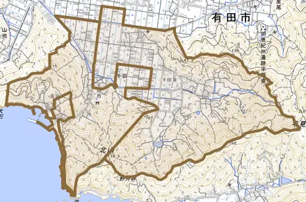 千田とその周辺の地図。町の範囲を重ねている