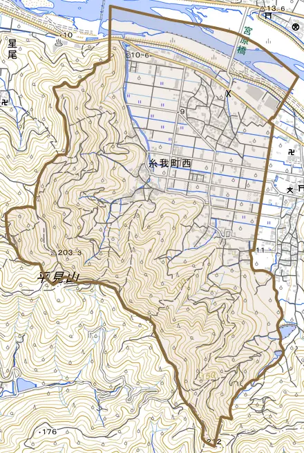 糸我町西とその周辺の地図。町の範囲を重ねている
