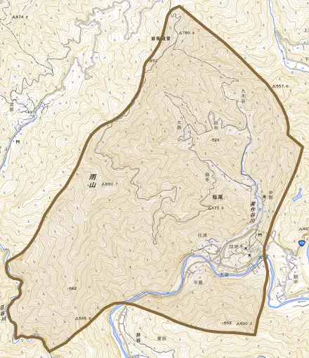 大字板尾とその周辺の地図。町の範囲を重ねている