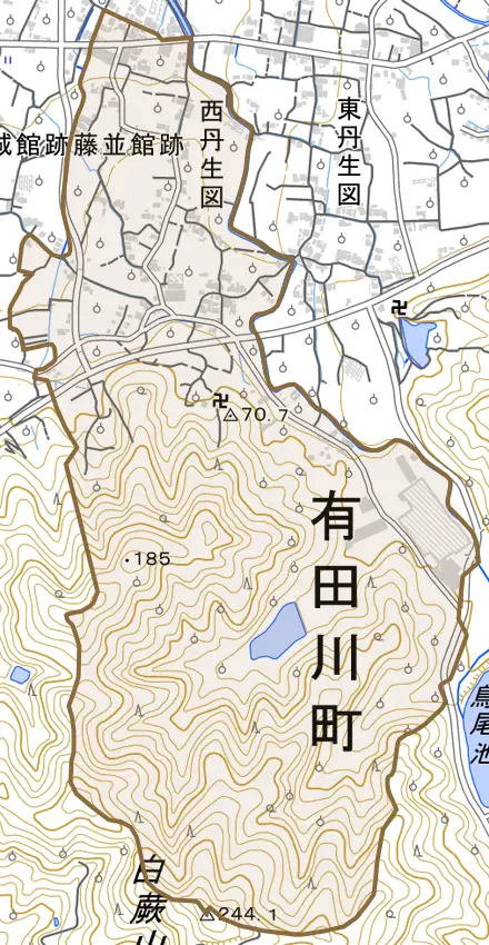 大字西丹生図とその周辺の地図。町の範囲を重ねている
