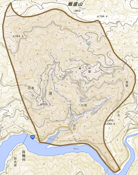 大字沼とその周辺の地図。町の範囲を重ねている