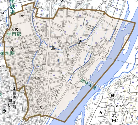 島とその周辺の地図。町の範囲を重ねている