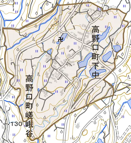 高野口町下中とその周辺の地図。町の範囲を重ねている