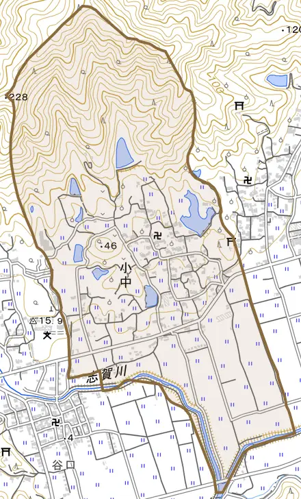 大字小中とその周辺の地図。町の範囲を重ねている