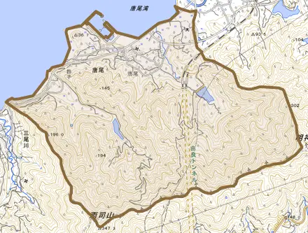 大字唐尾とその周辺の地図。町の範囲を重ねている